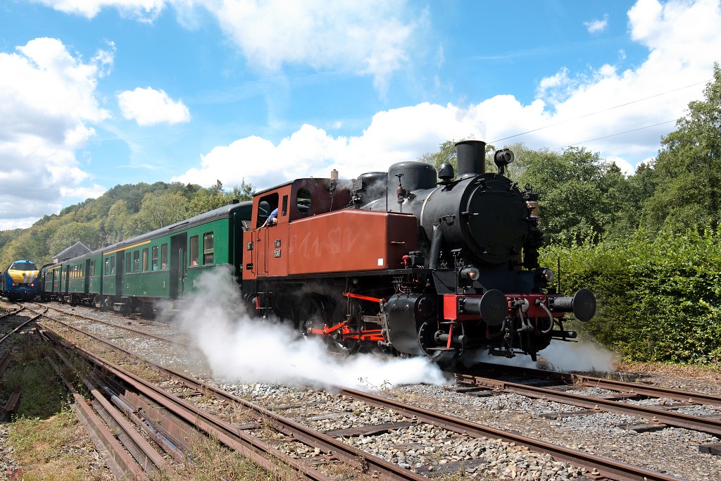 stoomlocomotief stoomlocomotieven verkeer transport vervoer spoorweg spoorwegen spoor trein treinen loc stoomloc erfgoed hdr locomotief